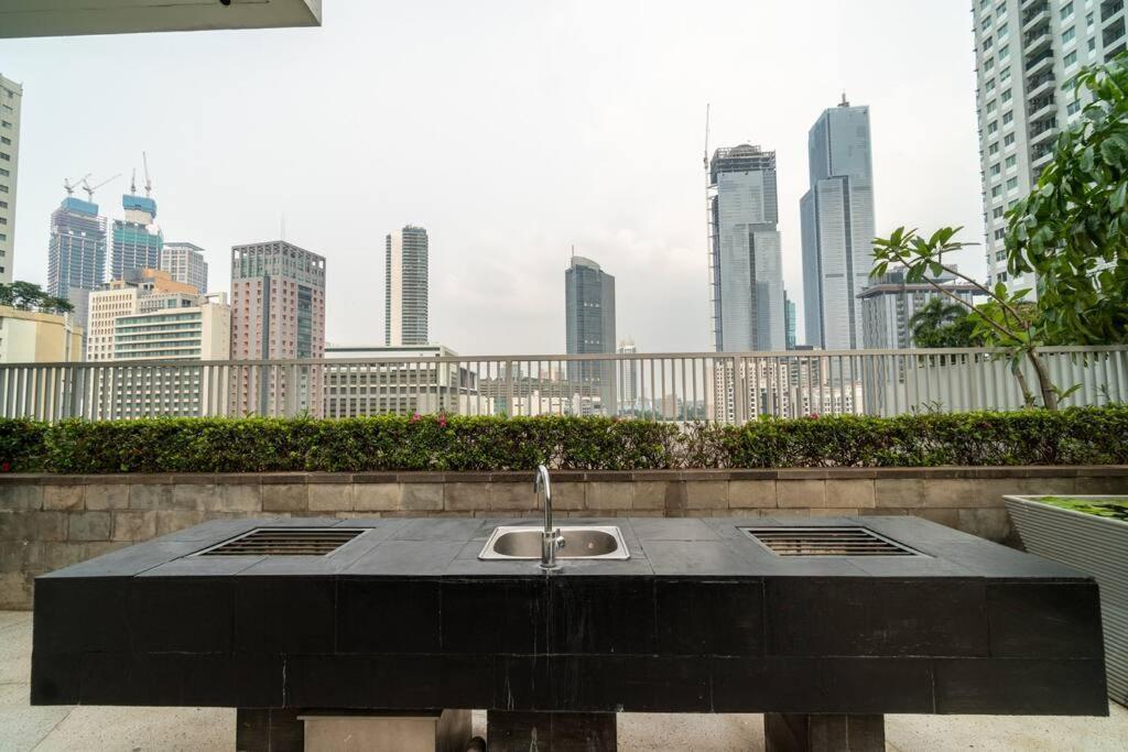 Modern & Comfy Studio In Central Jakarta, Scbd 외부 사진